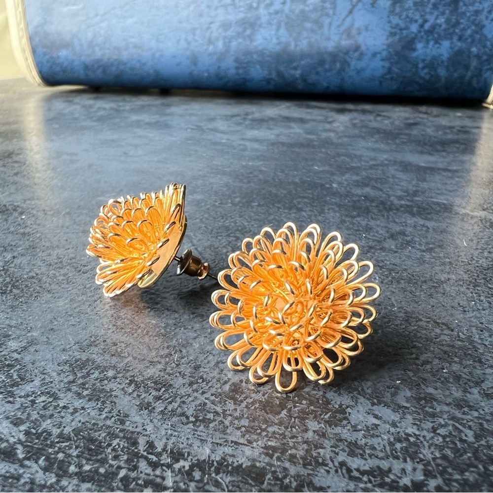 Golden Post Earrings 1960s Mid Century Funky Floral Career Pierced Vintage